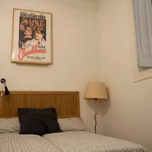 ritz-and-freud-b-and-b.hotels-lisbon-portugal.com/